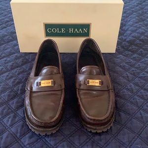Ladies Cole Haan loafers size 8B